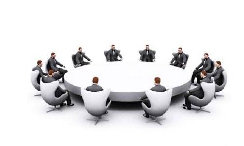 为ERP领导小组挑选合适的组长和成员