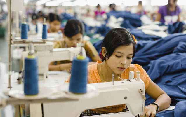 多国相继出“狠招”，纺织服装工厂鸭梨山大！